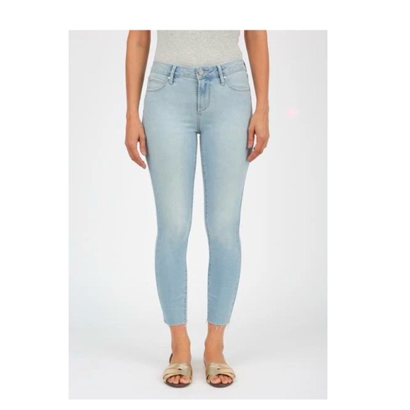 Articles of Society Mya Sky Skinny Jeans - Picture 1 of 6